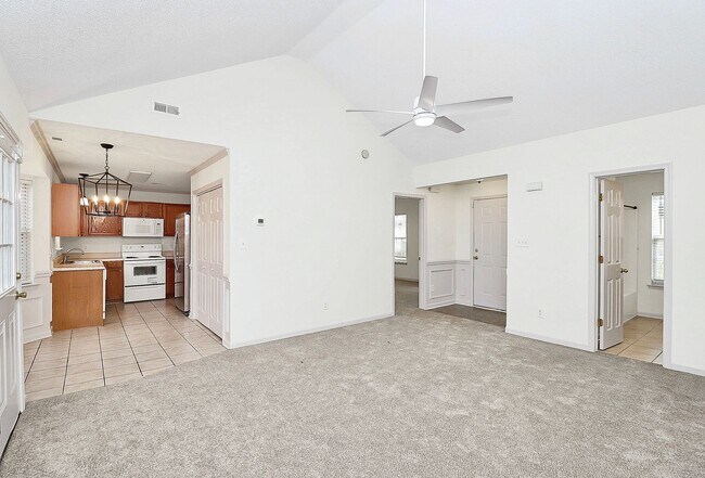 Building Photo - Updated 3 bed 2 bath near National Whitewater Center and CLT airport!