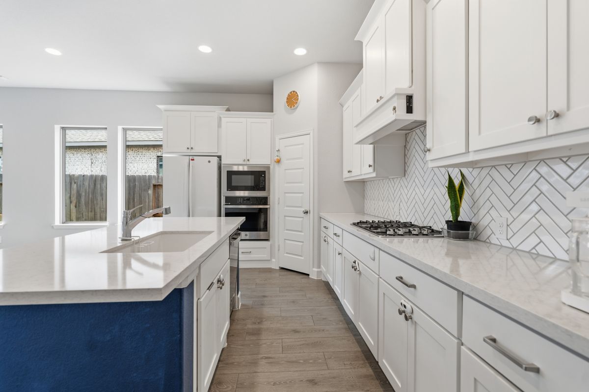 Building Photo - 29427 Mesquite Oaks Dr