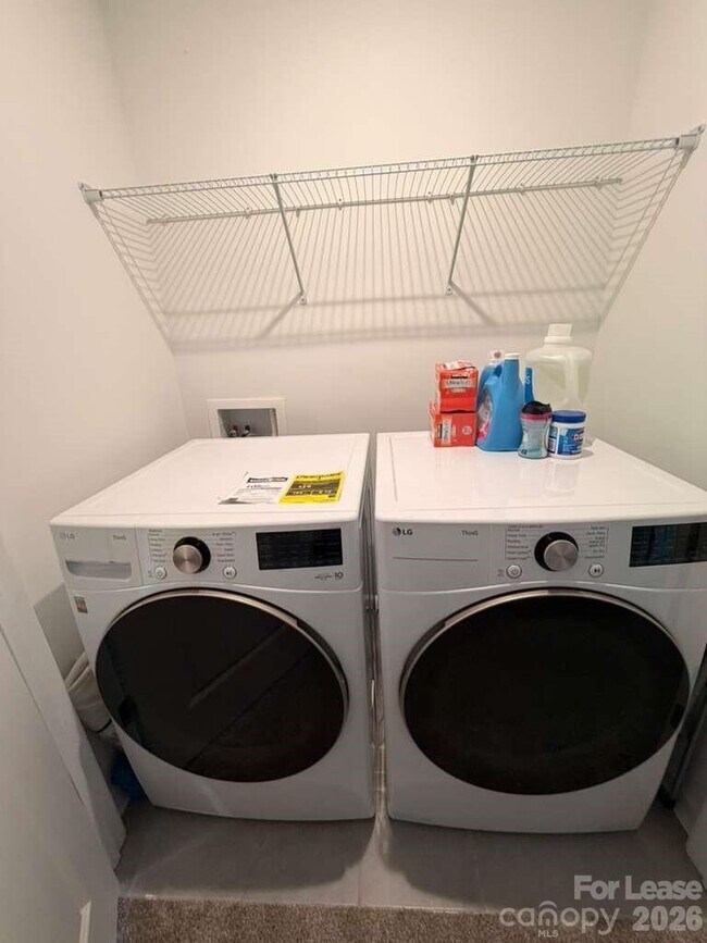 Building Photo - 10312 Guardian Dr