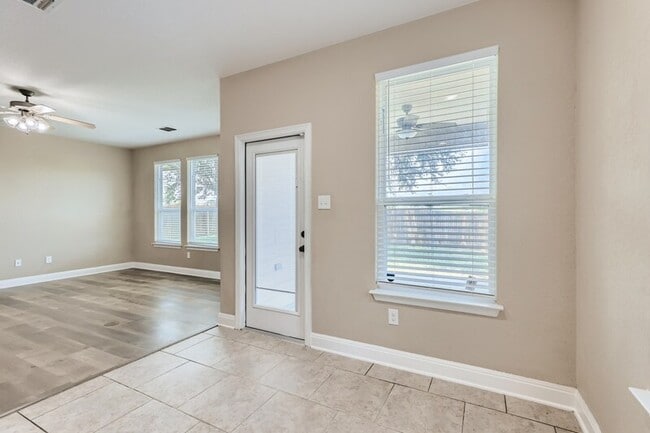 Building Photo - 12203 Presidio Path