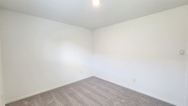 Building Photo - 6303 Geyser Starish Dr