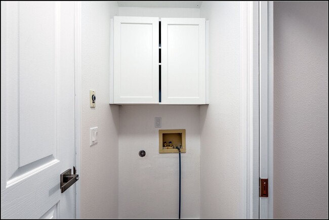 Building Photo - ADON5541