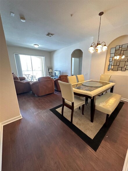 Building Photo - 6466 Cava Alta Dr