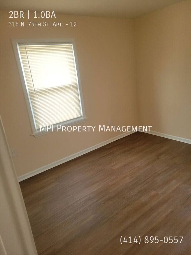 Building Photo - 316 N 75th St