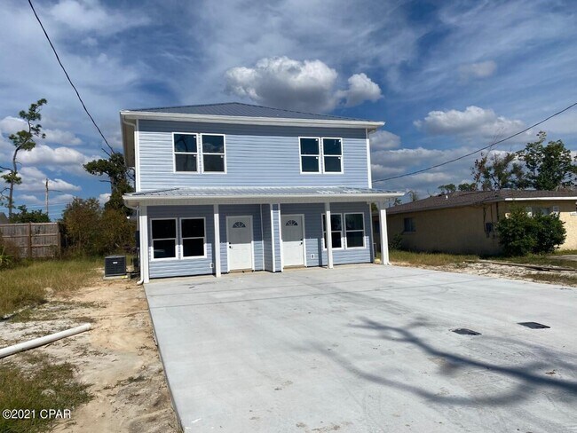 6317 Chipewa St 6317 Chipewa - 6317 Chipewa St Panama City Fl Primary Photo 