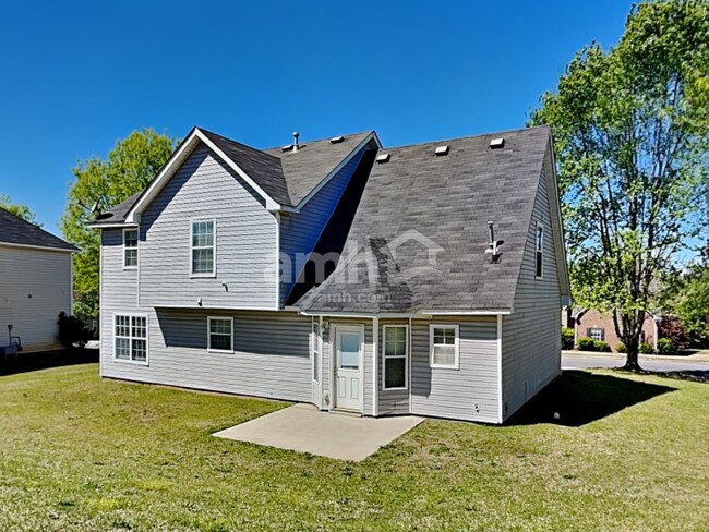Building Photo - 112 Ventura Trl