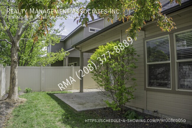 Building Photo - 2516 E Satterfield St
