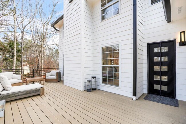 Building Photo - 1046 Wiley Bridge Rd