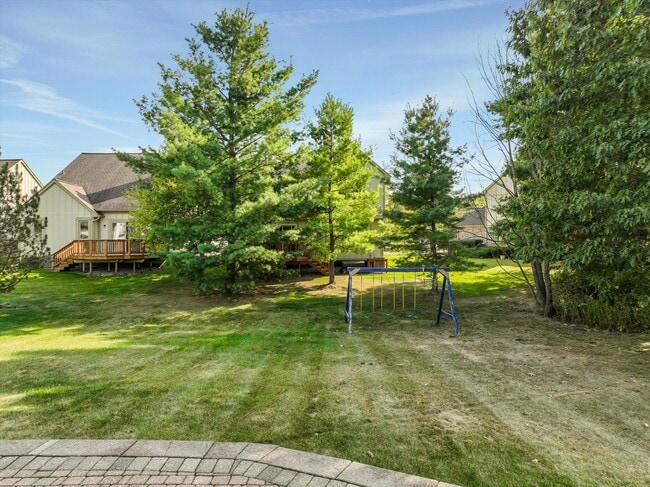 Building Photo - 2741 Blue Heron Ln