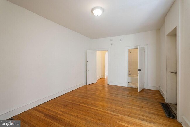 Building Photo - 4329 Osage Ave