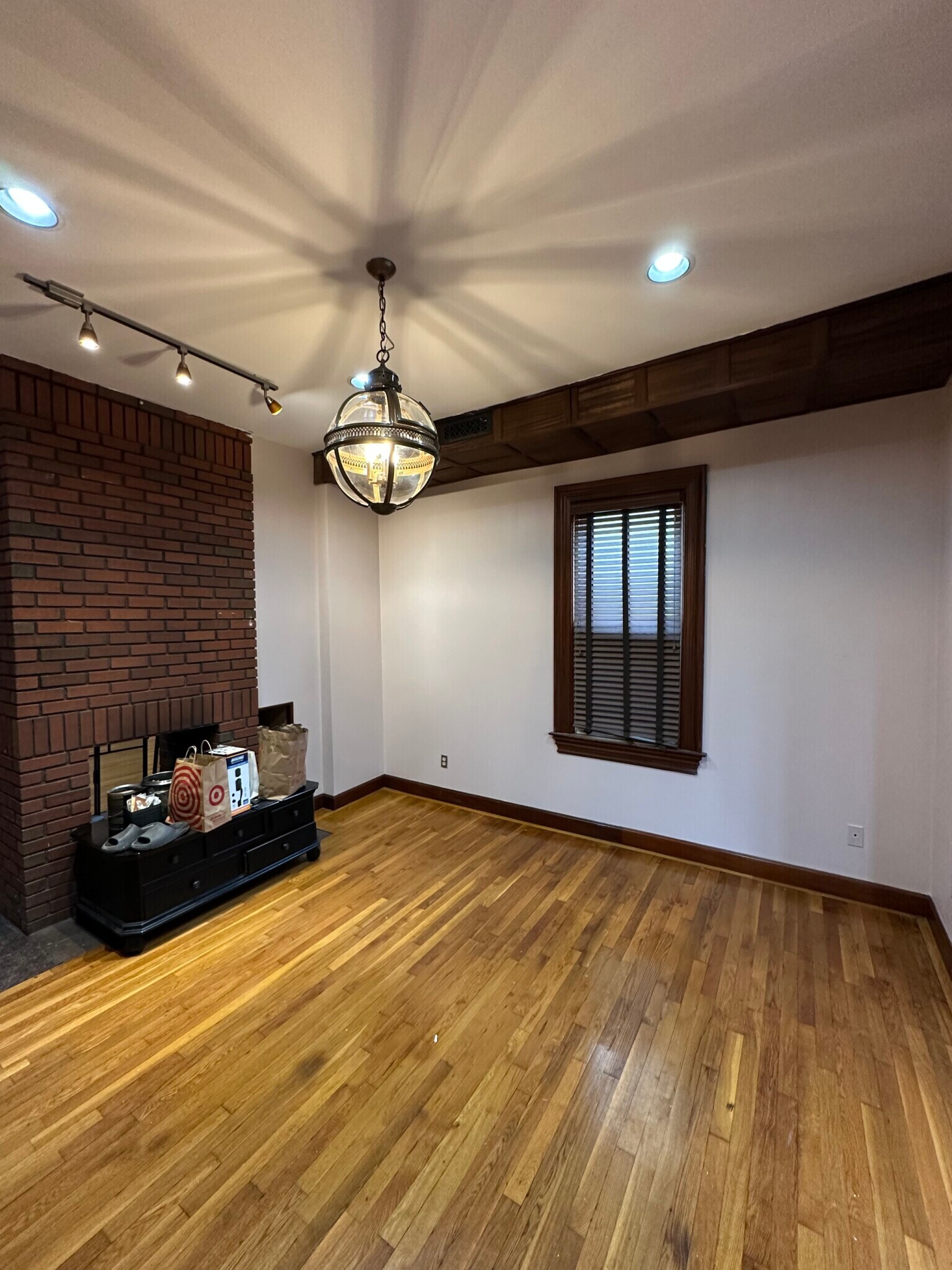 Building Photo - 18 Spring Garden St