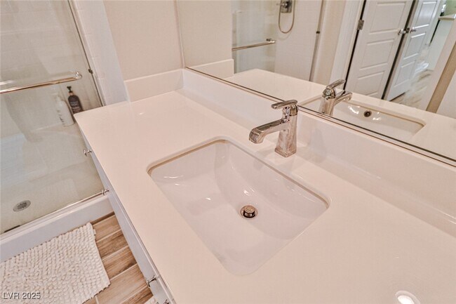 Building Photo - 11290 Hidden Peak Ave