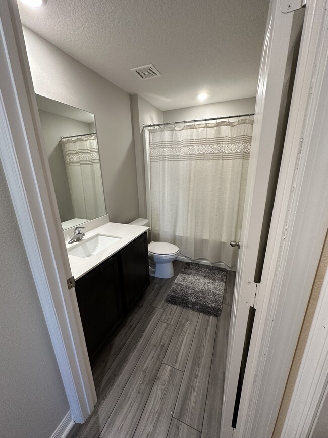 Building Photo - 8997 Southern Charm Cir