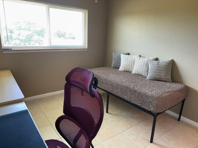 Building Photo - 5501 NW 2nd Ave