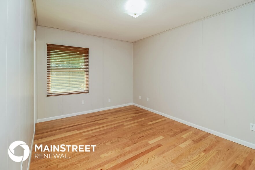 Building Photo - 644 Cypress Ln