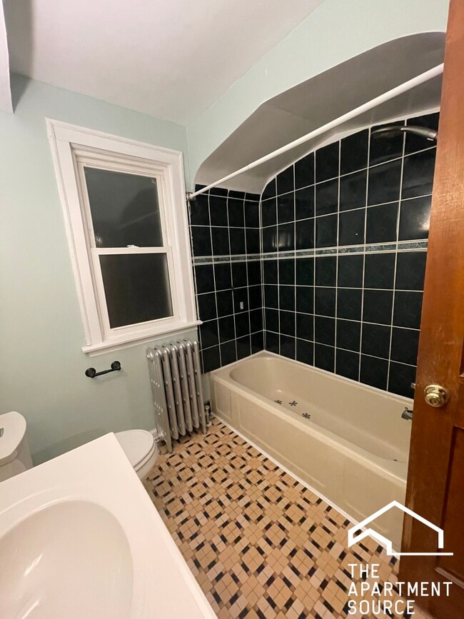 Building Photo - 5143 S Rockwell St