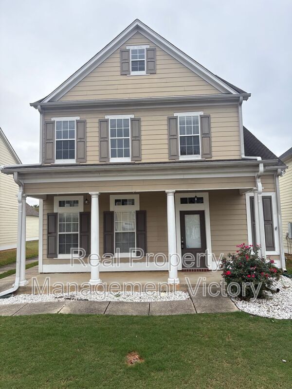 Building Photo - 4596 Gibson Dr