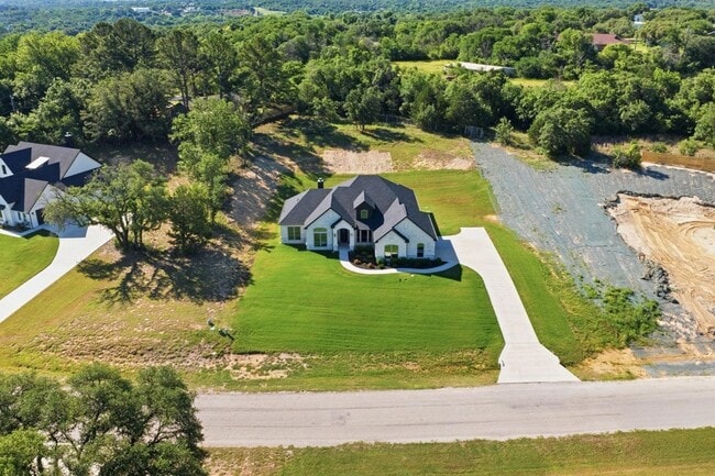Building Photo - 1007 Meadow Wood Ter