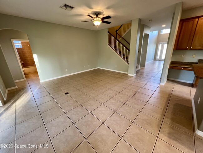 Building Photo - 1162 Becket Pl