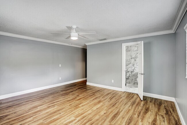 Building Photo - 8992 SW 7th St