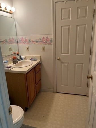 Building Photo - 55 Littleton Rd