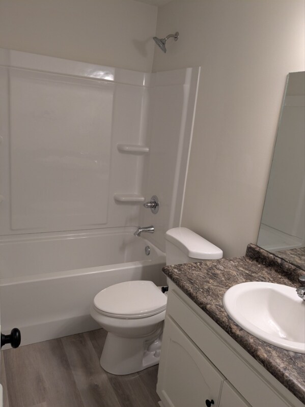 Building Photo - 588 Clutts Rd