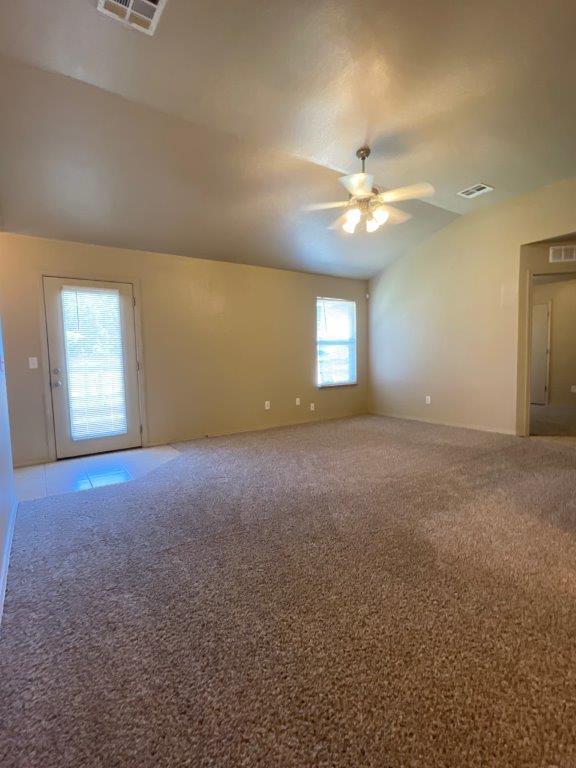 Building Photo - 3631 Vanguard Dr