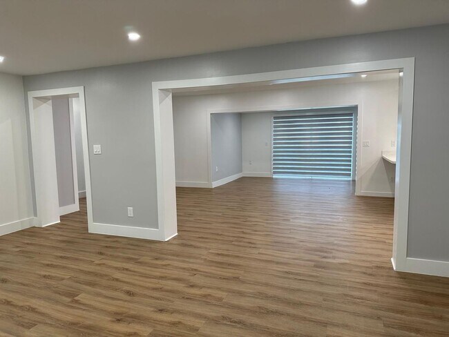 Building Photo - 6080 SW 16th St