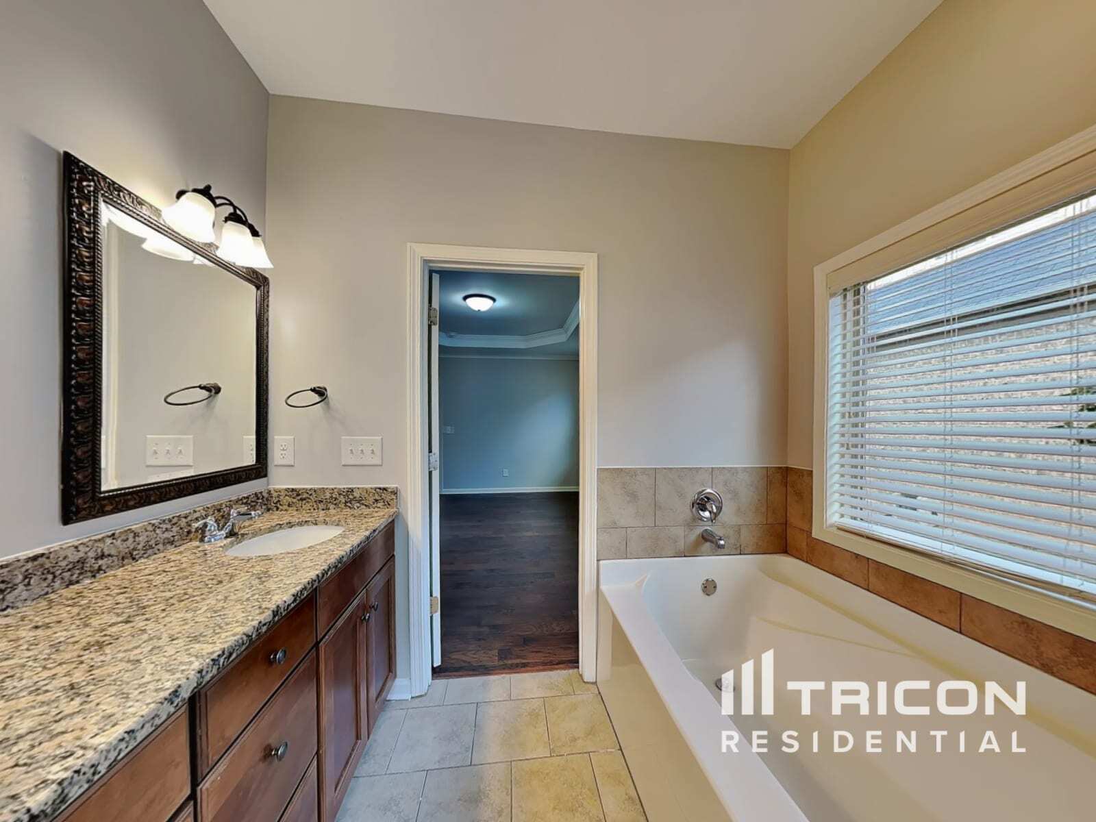 Building Photo - 978 Reddy Farm Ln