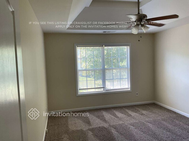 Building Photo - 6255 Queensdale Dr