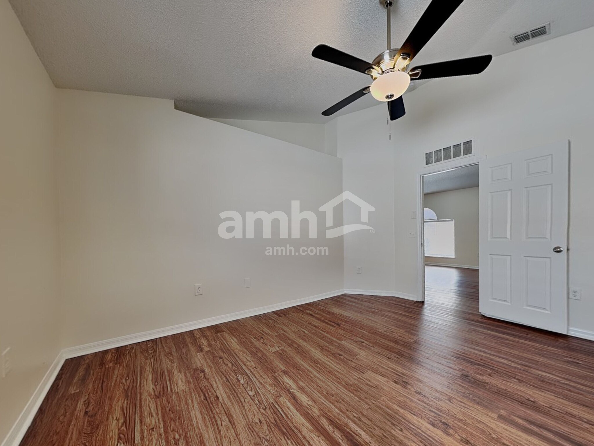 Building Photo - 2946 Mingo Dr