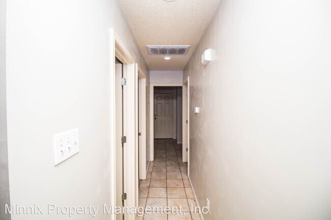 Building Photo - 3115 109th St