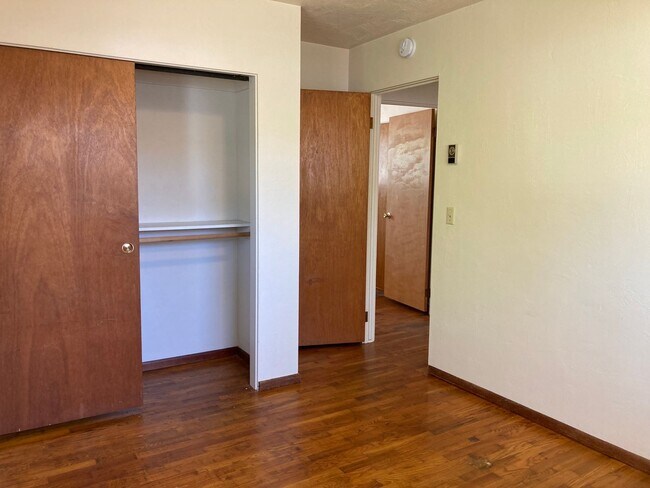 Building Photo - purvis03