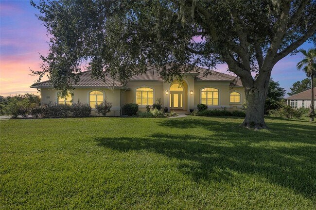 Building Photo - 482 W Fenway Dr