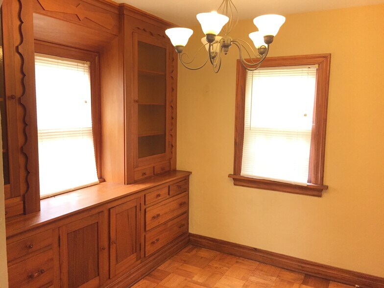 Building Photo - 2133 NW 29th St.