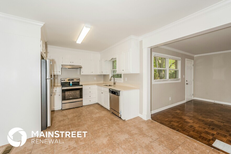 Building Photo - 1360 Orlando Cir NE