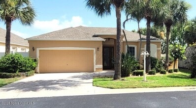 Building Photo - 142 Babylon Ln