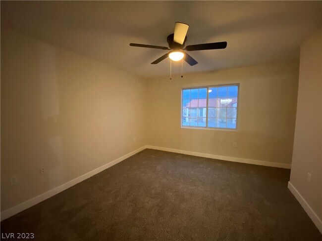 Building Photo - 3318 N Decatur Blvd