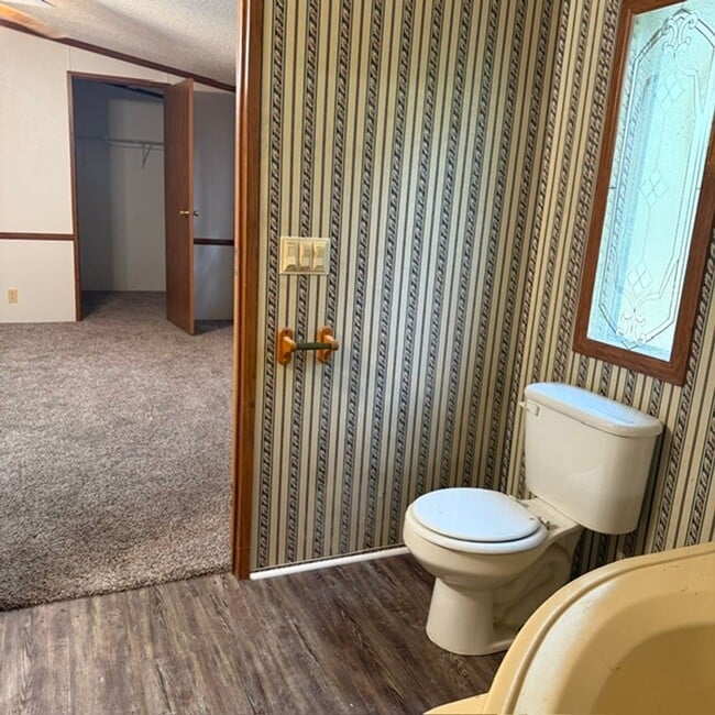 Building Photo - 3 Bedroom 2 Bath Manufactured Home