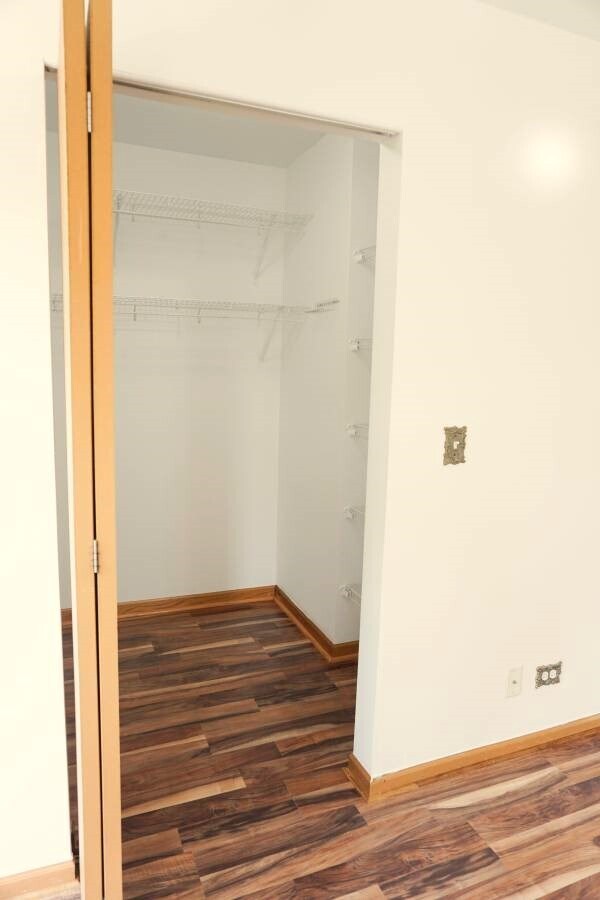 Building Photo - 2197 N Sedgefield Ct
