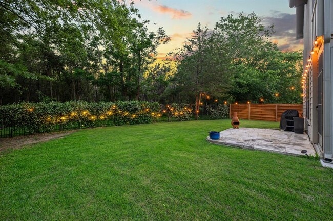 Building Photo - 2101 Rivers Edge Way