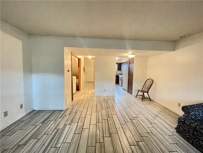 Building Photo - 4110 N Sunflower Cir
