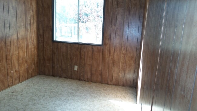 Building Photo - Manufactured Home in Dexter