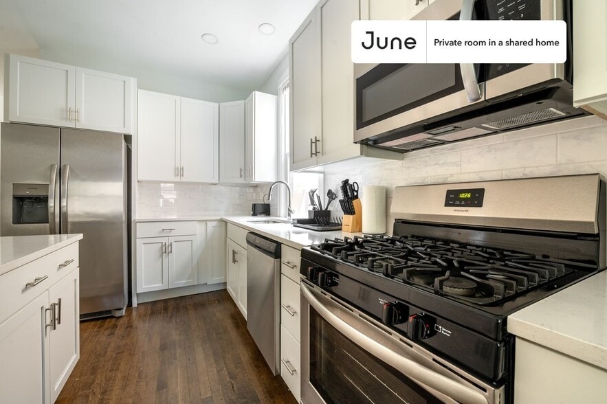 Building Photo - Room in Shared 4 bed/2 bath home