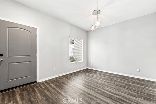 Building Photo - 6331 Pacific Wy