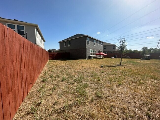 Building Photo - Coming soon... Beautiful 3 bedroom 2 bath ...