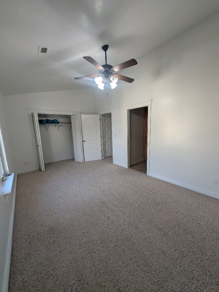 Building Photo - 1320 Lake Springs Ln