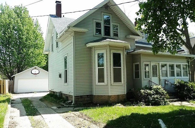 Building Photo - 610 N Brinton Ave