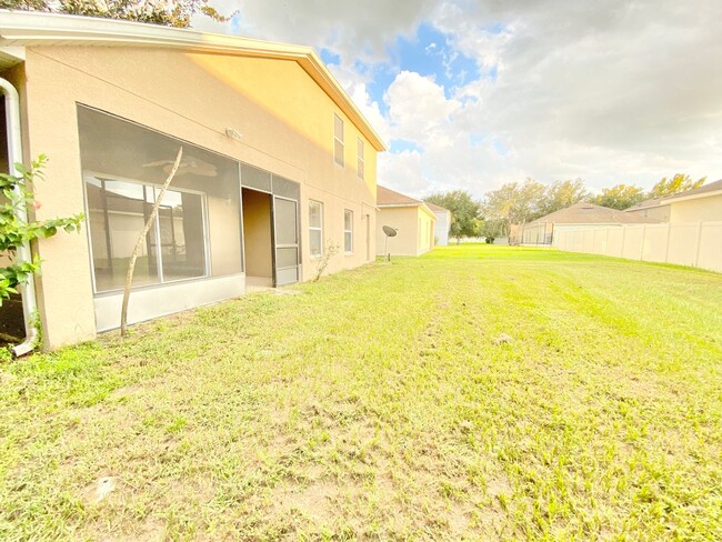 Building Photo - SPACIOUS HOME IN KISSIMMEE, FLORIDA!