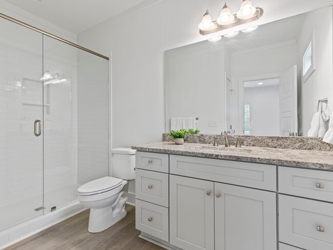 Building Photo - 127 Camp Cir